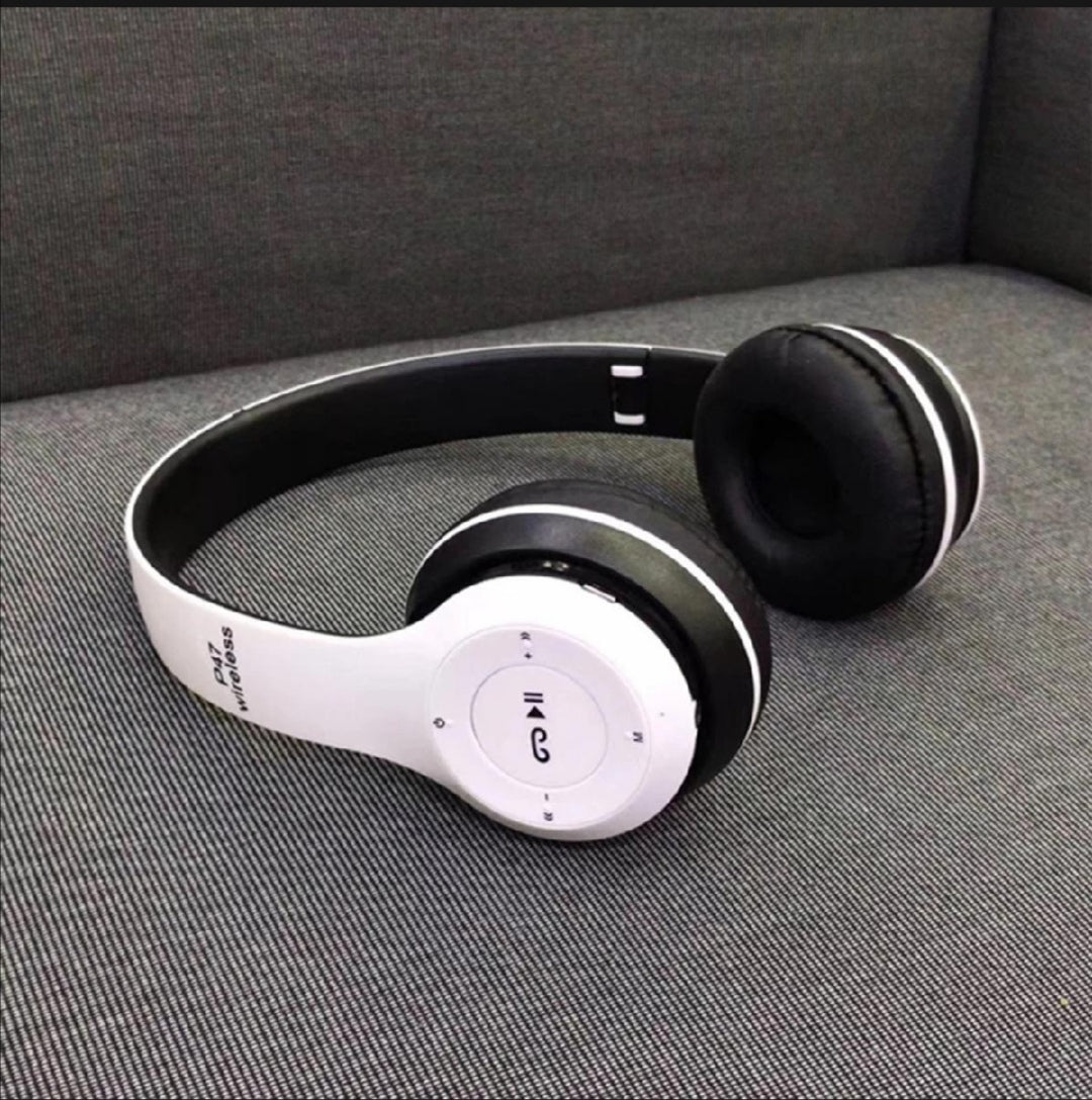 Wireless Headphone P47 with Foldable Quality.